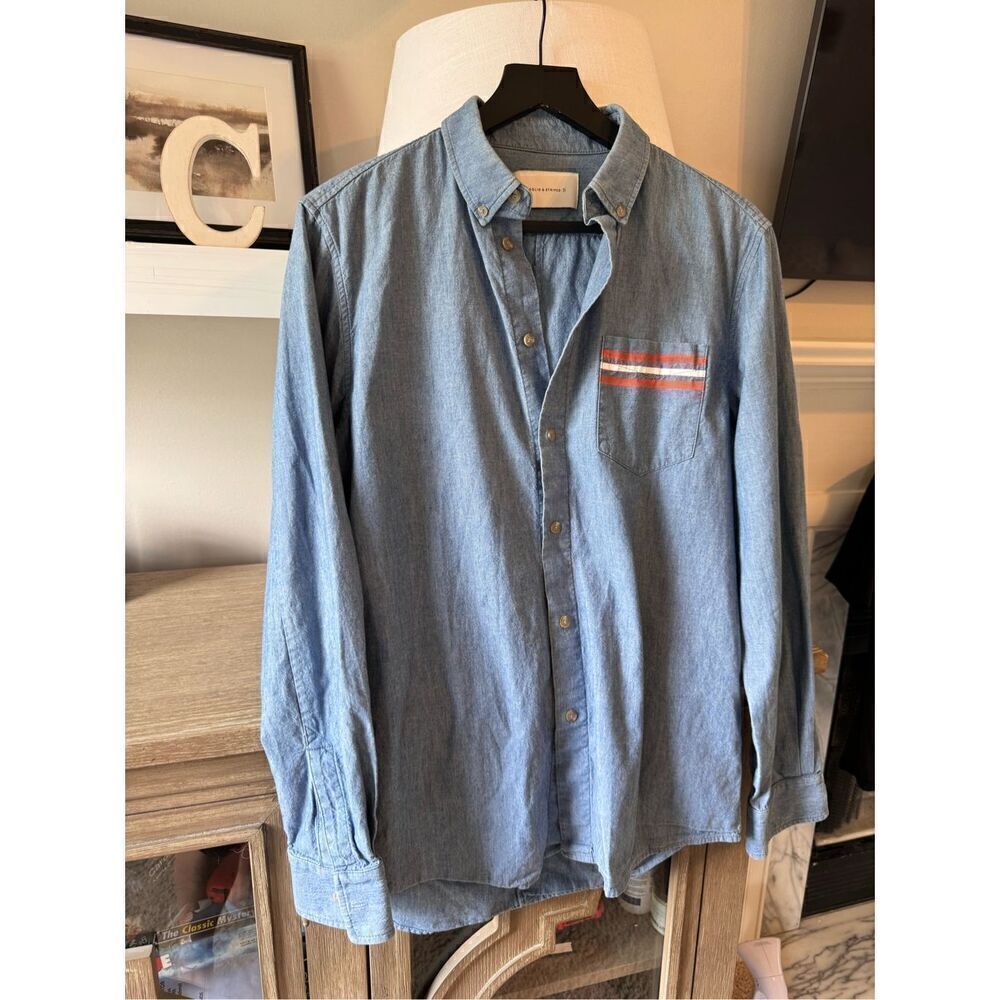 Solid & Striped Button Down Shirt Womens Blue Medium Long Sleeve Chambray (TP1) - Picture 5 of 9
